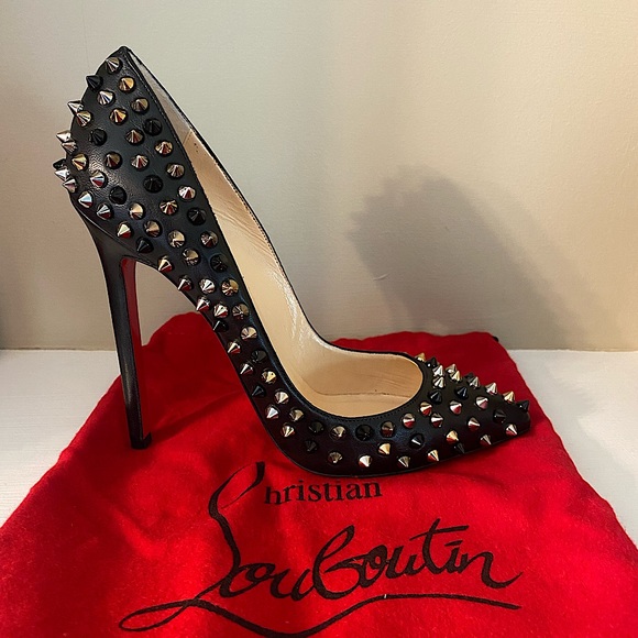Christian Louboutin Shoes - Gorgeous Christian Louboutin Pigalle Spikes